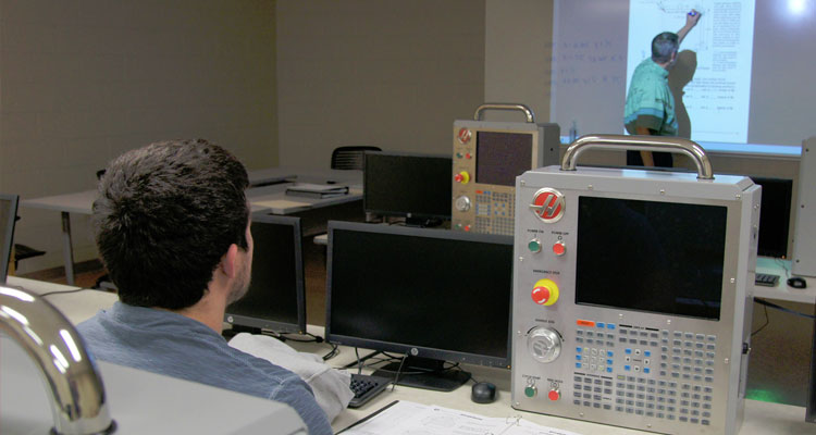 Manufacturing Computer Lab
